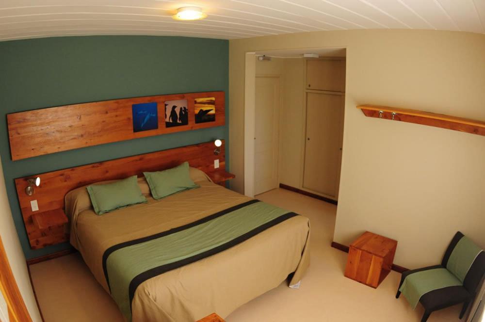 Del Nomade Hosteria Ecologica Puerto Piramides Ruang foto