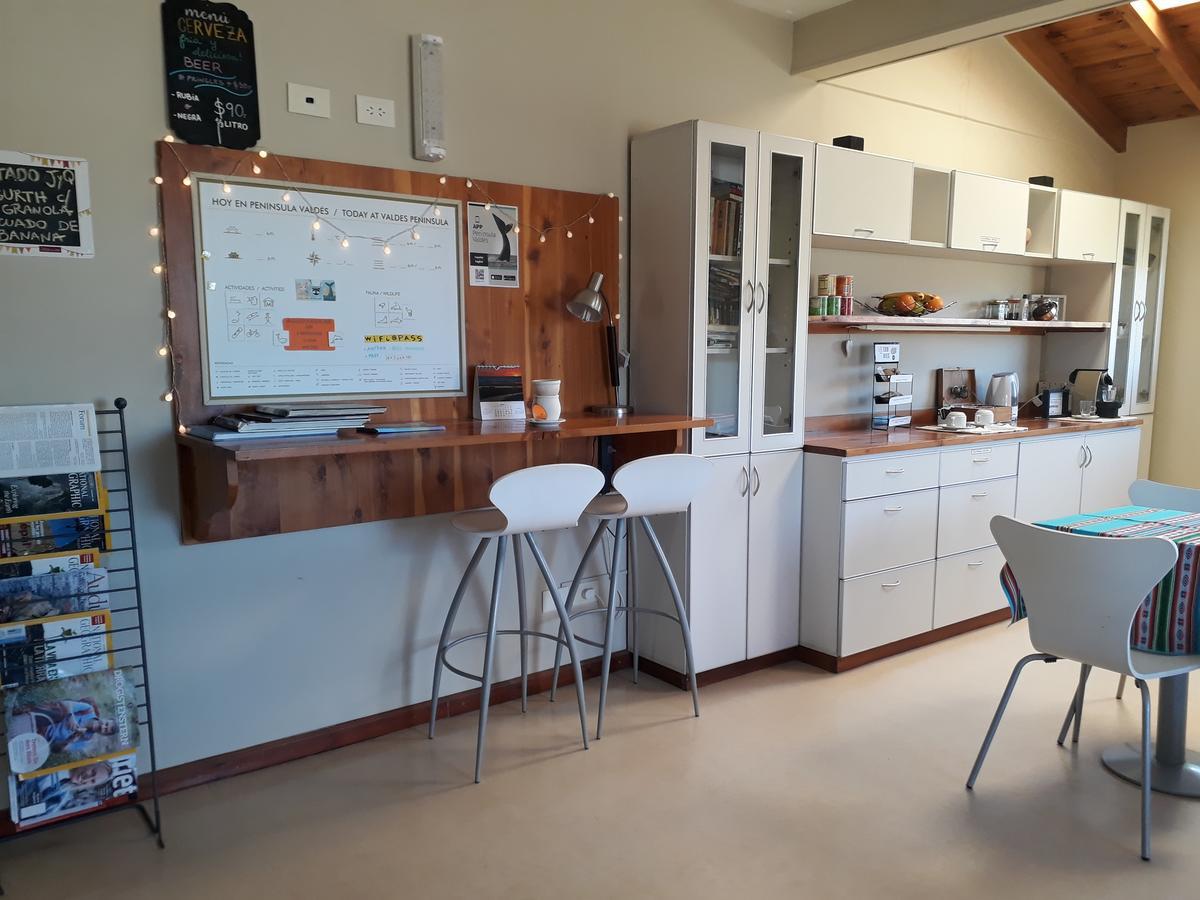 Del Nomade Hosteria Ecologica Puerto Piramides Bagian luar foto